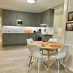 Camping Gjestehuset Borggata 18 *
