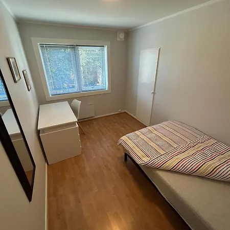 Gjestehuset Borggata 18 Kemping