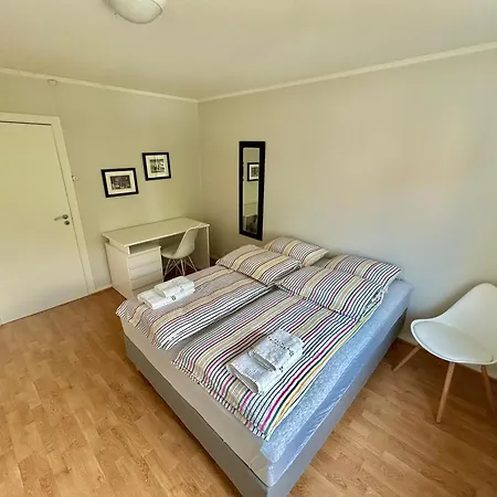 Gjestehuset Borggata 18 *